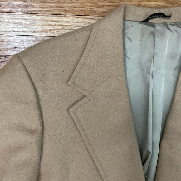 Vintage Camel Hair Blazer - Picture 9 of 14